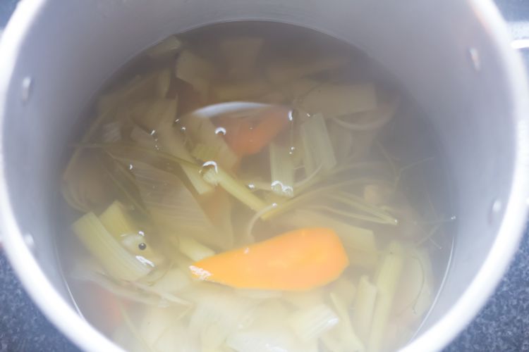 Pot with vegetable stock simmered for about 1 hour.